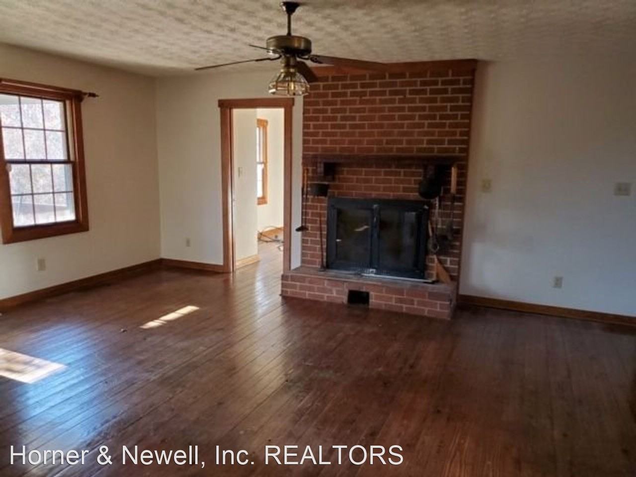 11900 Coalboro Rd - Photo 3 of 14