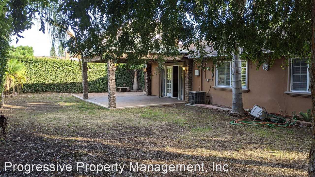 16057 Richvale Dr - Photo 3 of 13