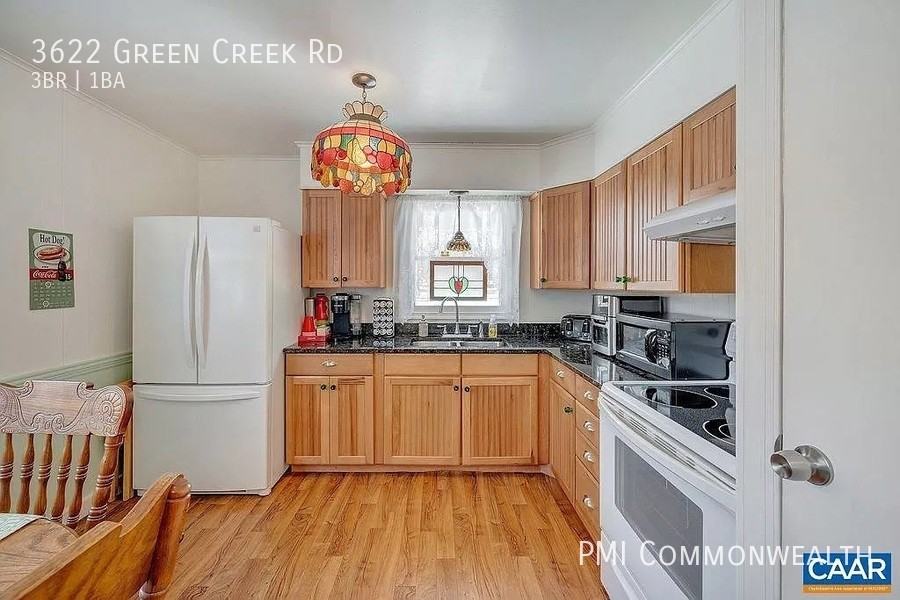 3622 Green Creek Rd - Photo 3 of 25