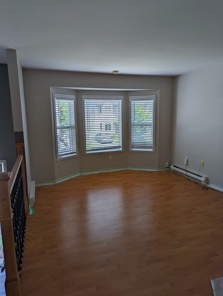 37 Cassandra Drive - Photo 2 of 5