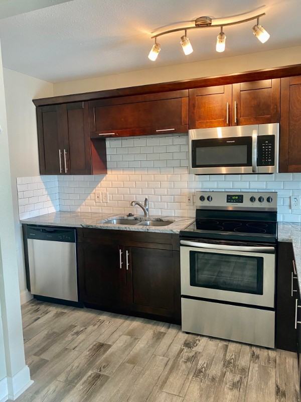 115 S Lois Ave #207 - Photo 2 of 15