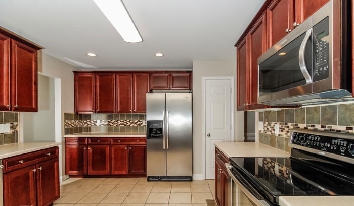 1202 Sagewood Ln - Photo 2 of 14