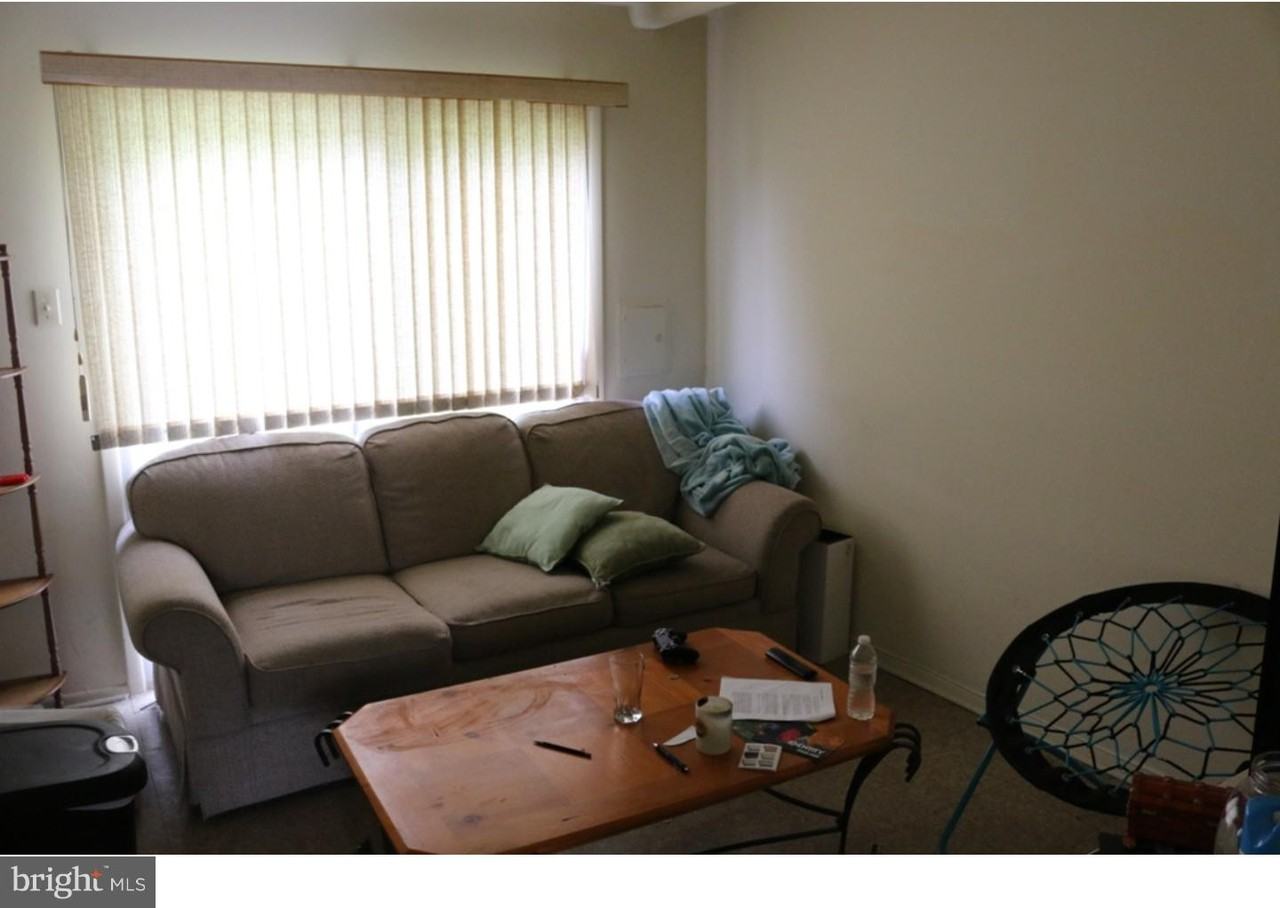 44 Beau Rivage Dr - Photo 2 of 14