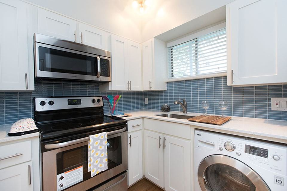 Cedar 31 - Photo 5 of 9