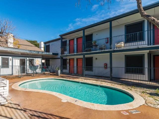 Barton Ridge Apartments - Photo 2 of 21