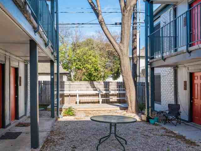 Barton Ridge Apartments - Photo 7 of 21