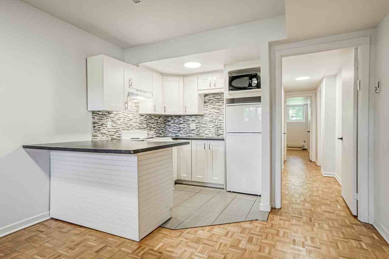 128 Place Aldred #A - Photo 3 of 15