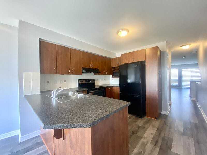 540 Lakeridge Dr - Photo 3 of 15