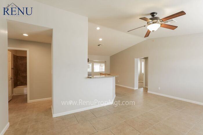 4119 W Vista Ave - Photo 3 of 17