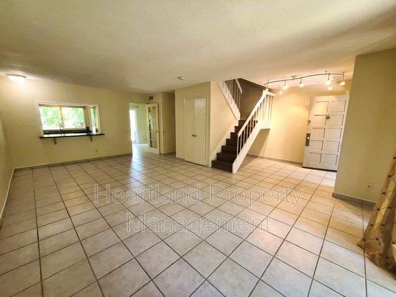 11303 Matinal Cir - Photo 2 of 13