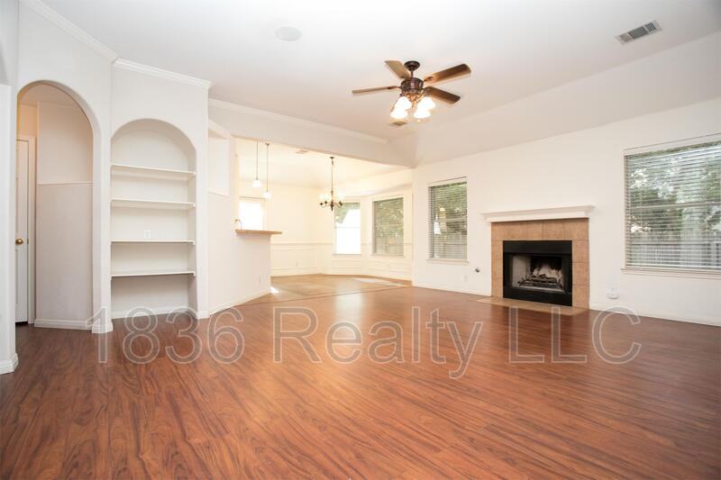 16910 Tortoise St - Photo 2 of 40