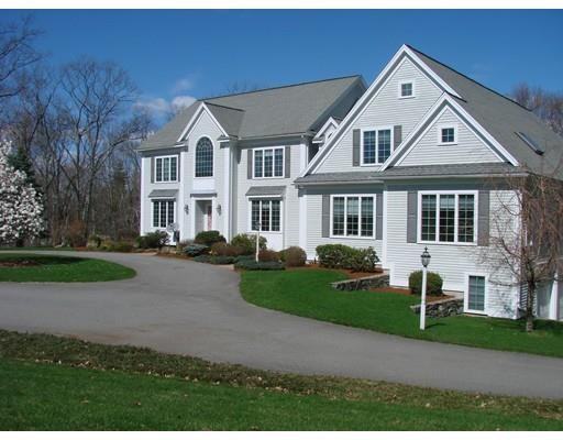 175 Fox Run Dr #A - Photo 2 of 10