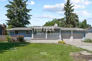 2211 E 49th Ave #1 - Photo 1 of 1