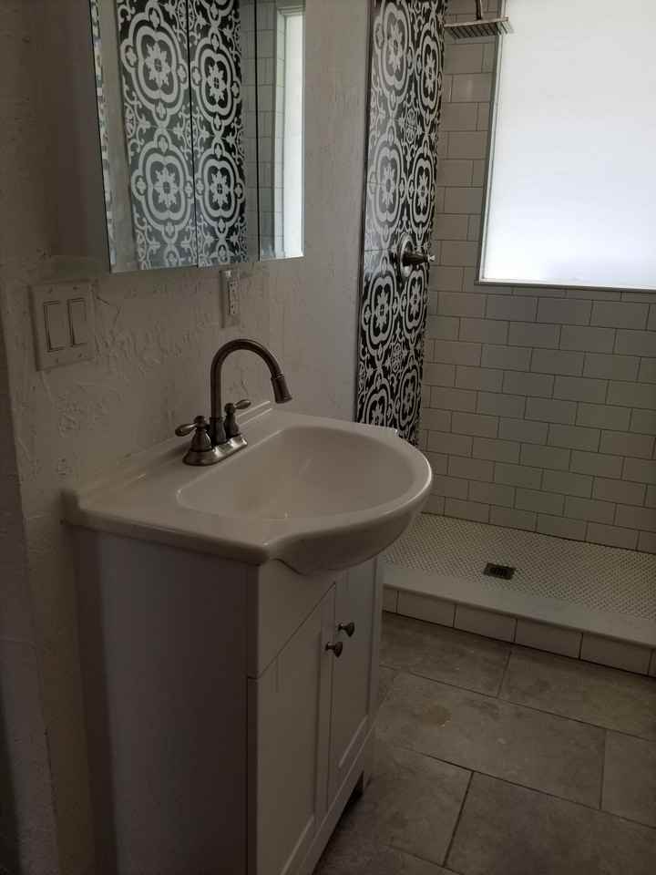 1405 7th Ave N #1 - Photo 6 of 9