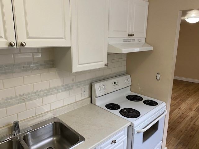 76 Durham St #5 - Photo 3 of 10