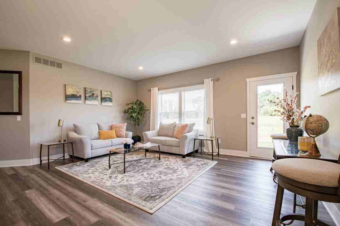 67 Percy Dr #1 - Photo 6 of 29