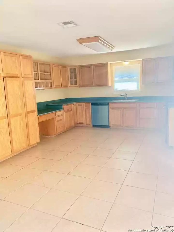 5326 Rambowllette Drive - Photo 3 of 7
