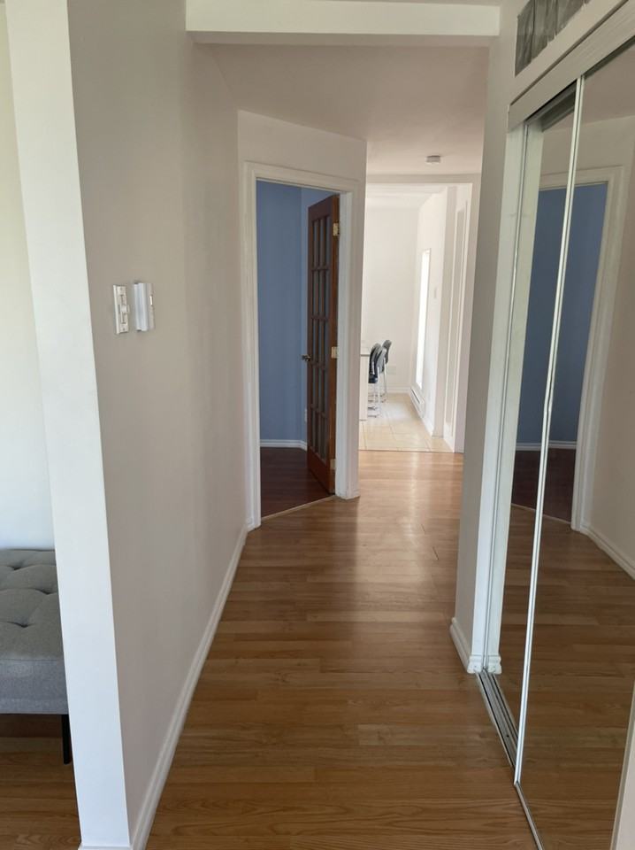 4136 Boul Cléroux - Photo 3 of 9