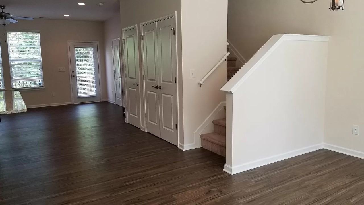 8535 Sharonbrook Dr - Photo 5 of 50