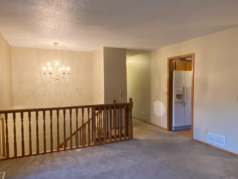 2415 319th Lane Northeast - Photo 2 of 16