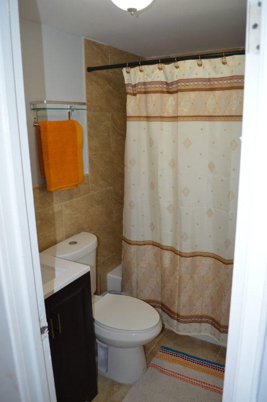 642 E 80th St #FL1 - Photo 2 of 11