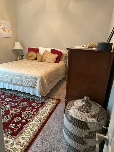 1635 South Sag Harbor Avenue