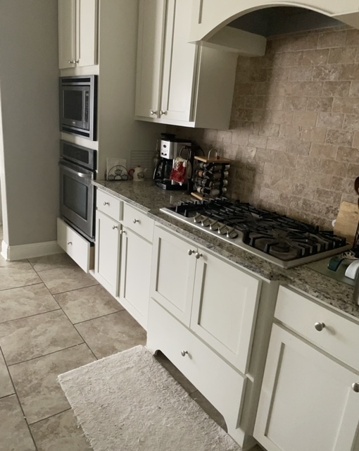 1635 S Sag Harbor Ave - Photo 2 of 6