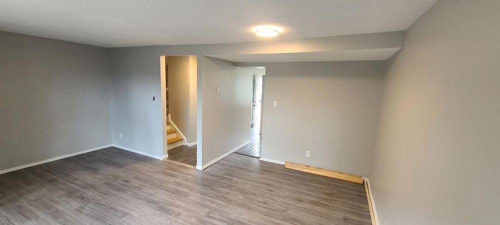 660 Hochelaga St - Photo 3 of 16