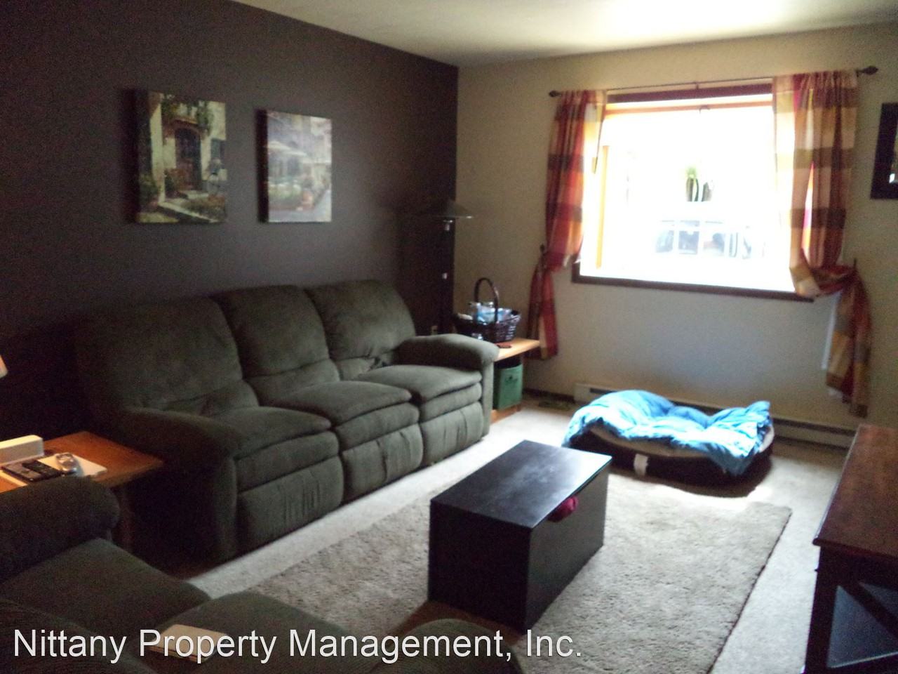 2027 Mary Ellen Lane - Photo 2 of 15