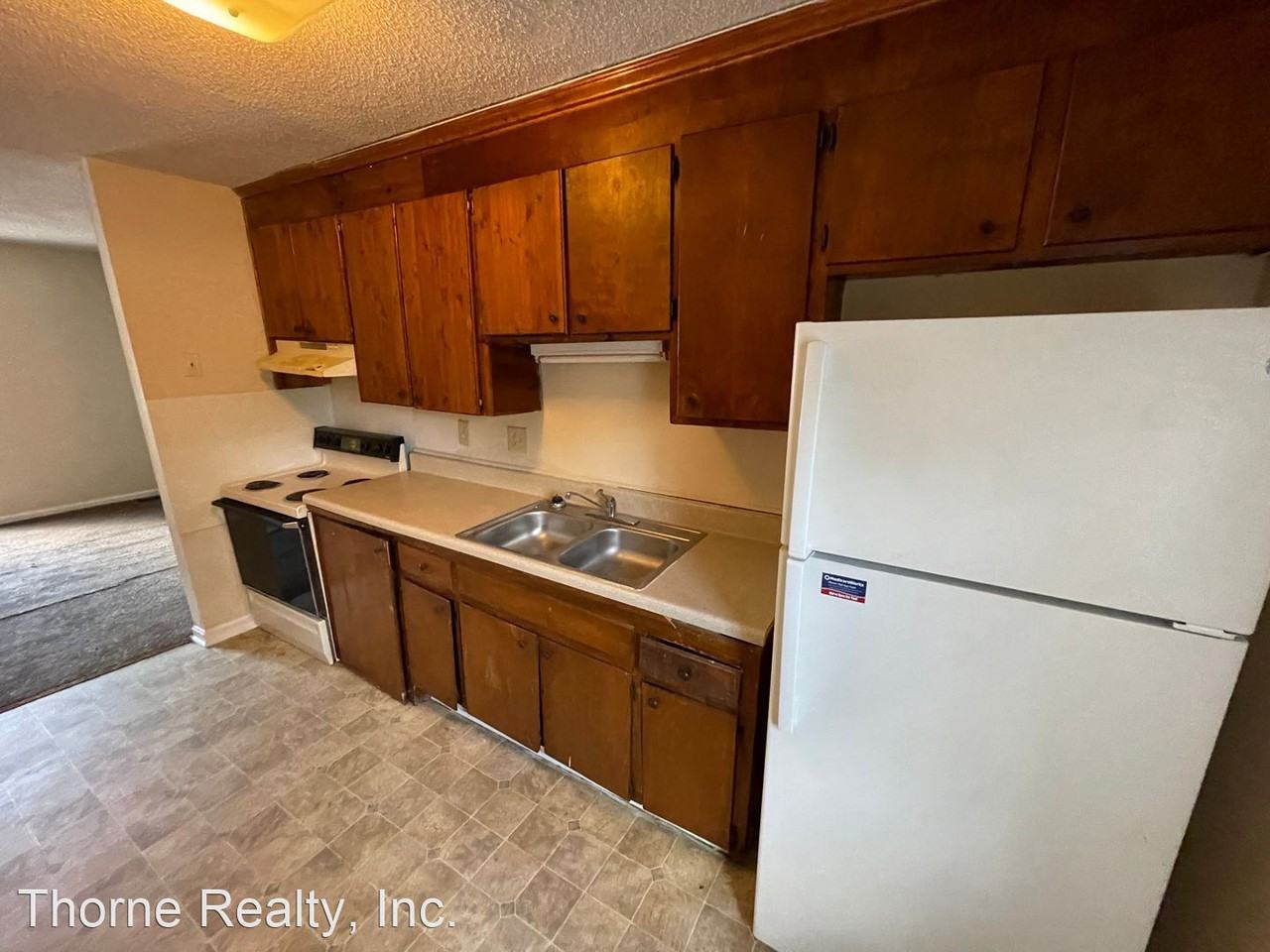 1420-1436 Barnes Street - Photo 3 of 6