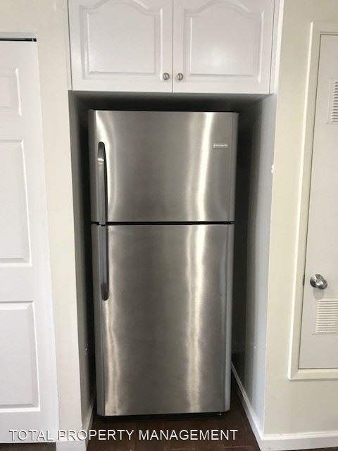 4926 Poplar Ter - Photo 2 of 14