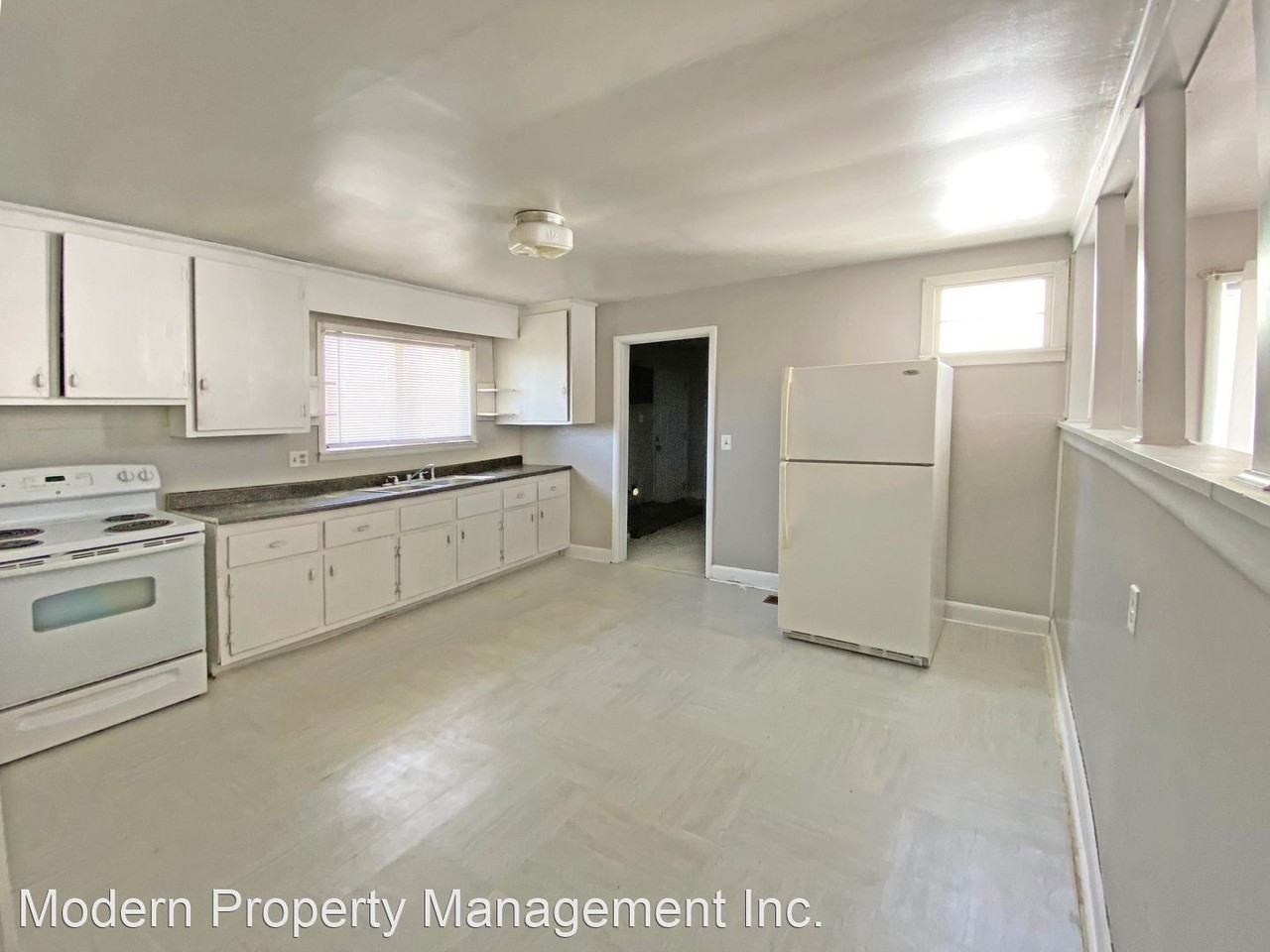 Rainbow Court - Photo 3 of 8