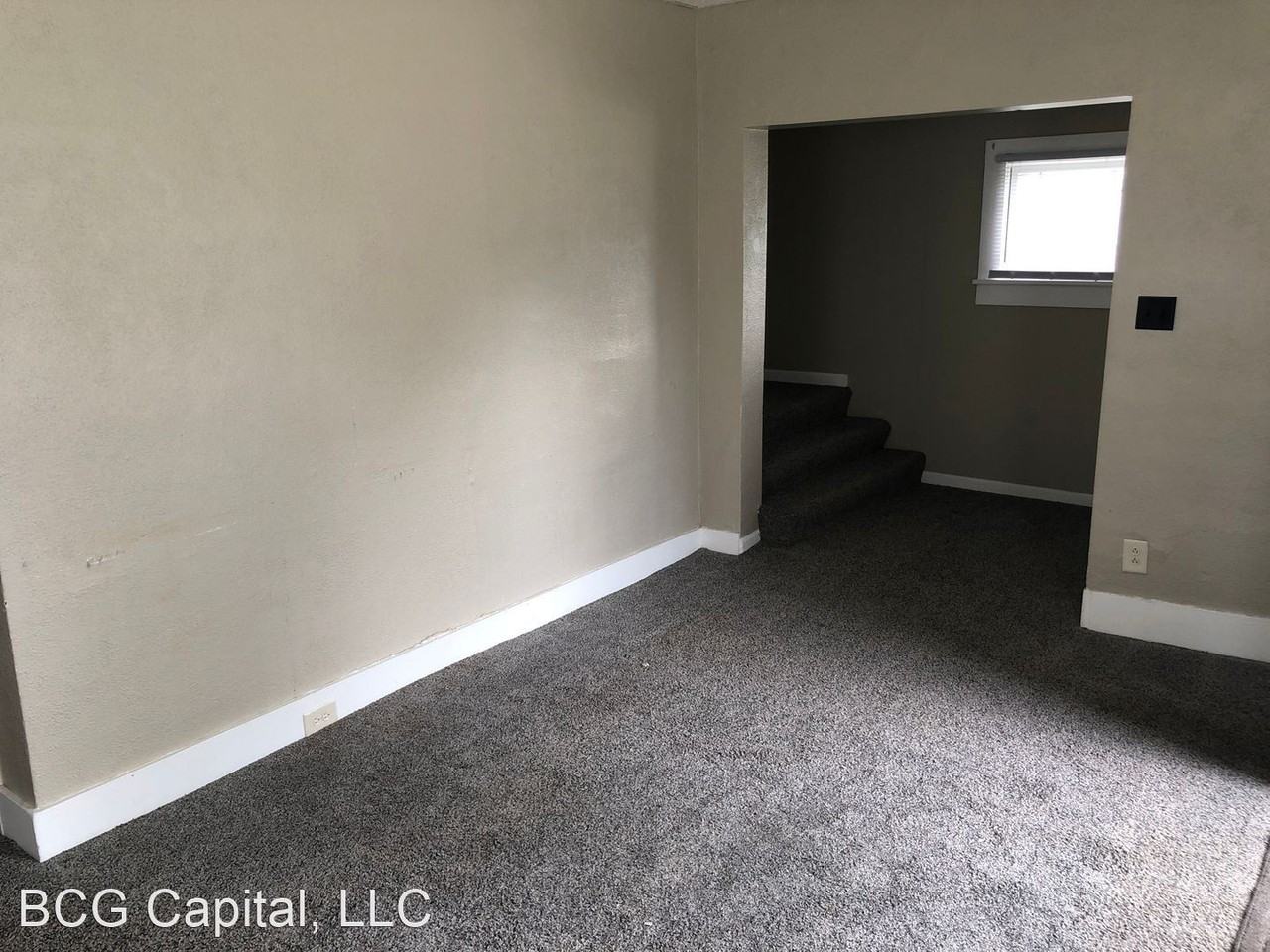 515 W Wiley St - Photo 2 of 7