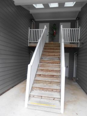 814 Ashebrook Dr - Photo 3 of 13