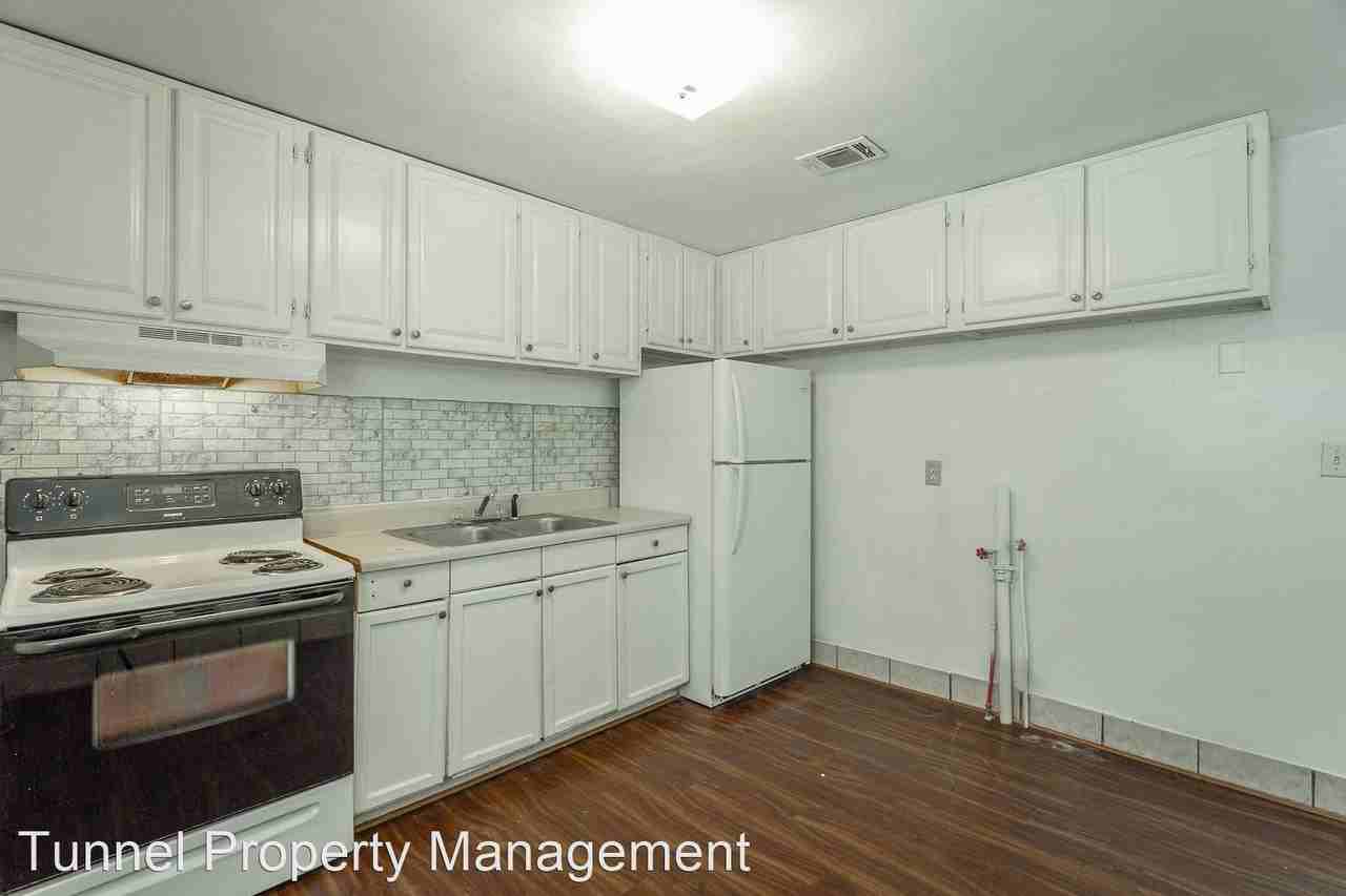 5601 Belaire Drive - Photo 2 of 32