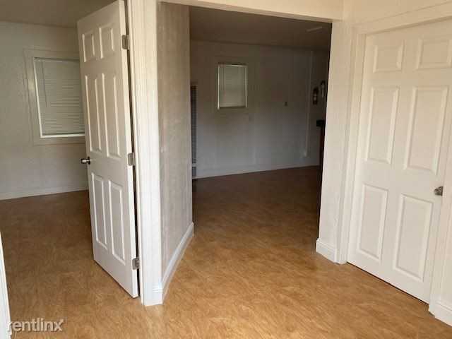 1509 5th St - Photo 3 of 7