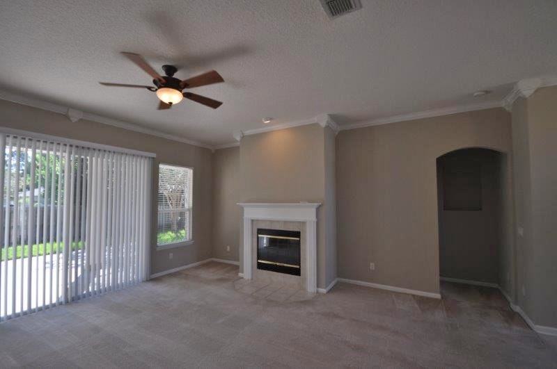 652 Grand Parke Dr - Photo 3 of 9