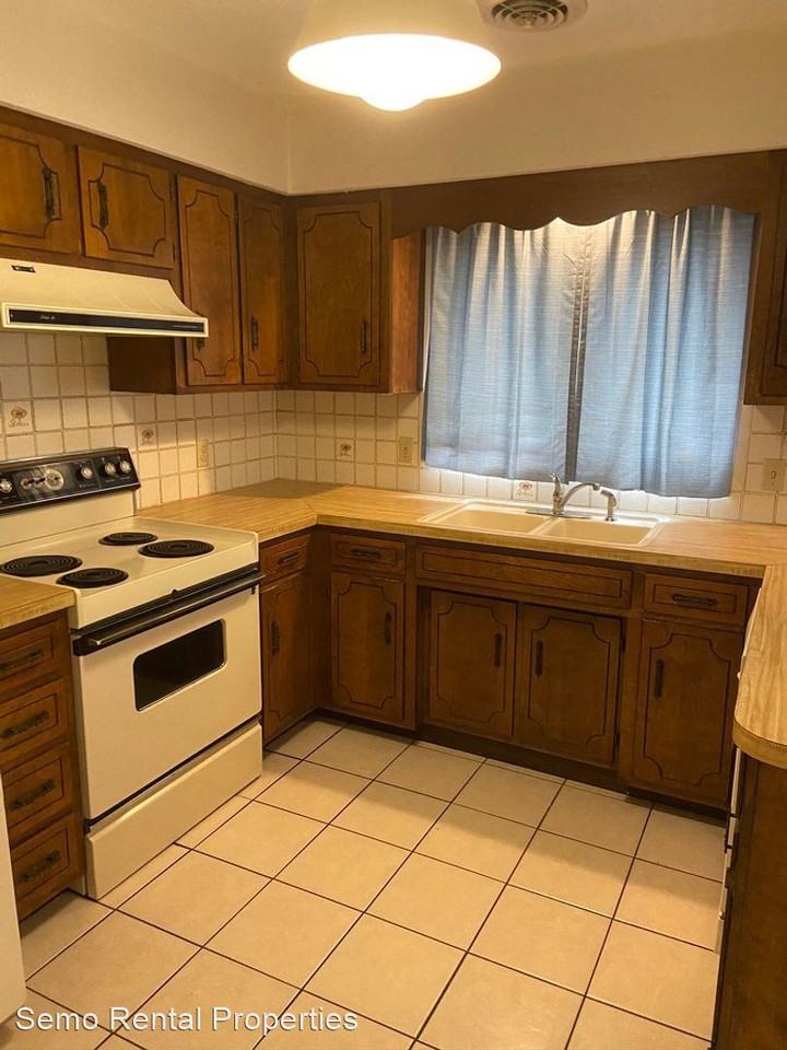 3015 Aspen St 124-127 - Photo 2 of 6