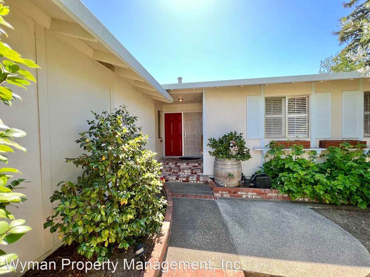 3325 Macbeth St - Photo 3 of 29