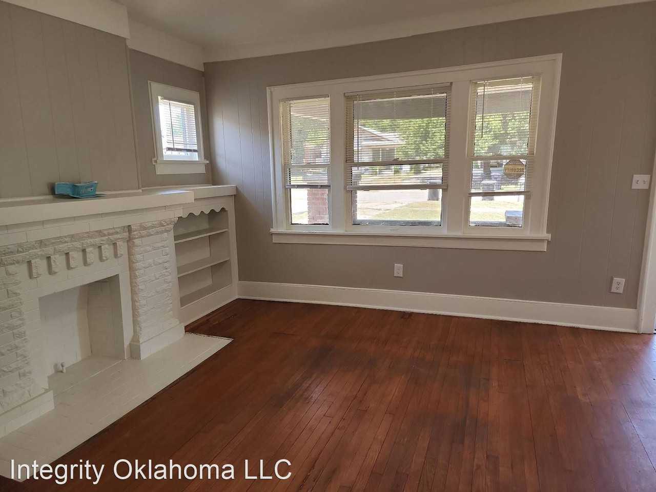 2118 Nw 15th St - Photo 2 of 15