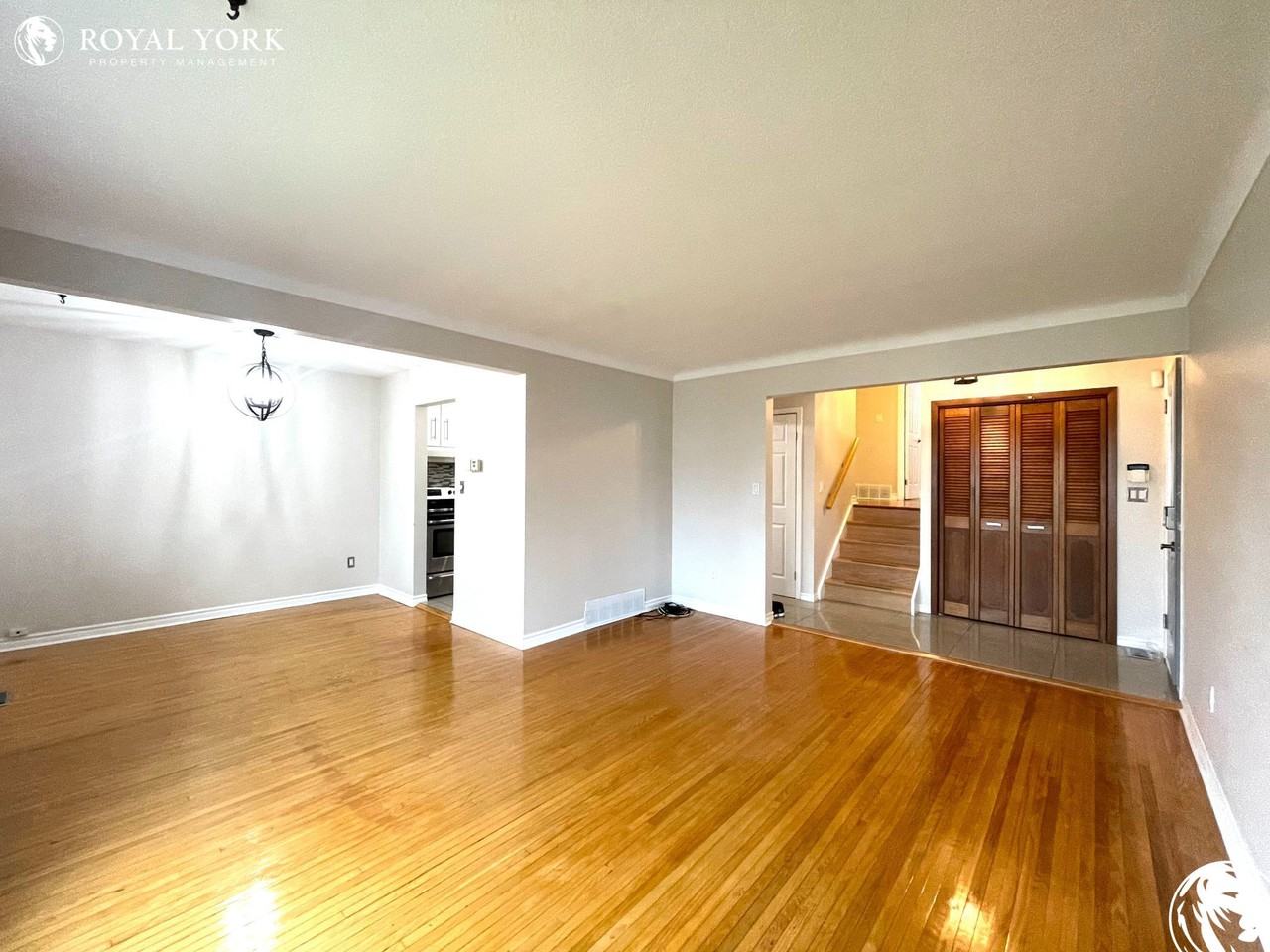 174 Rykert St #2 - Photo 2 of 27