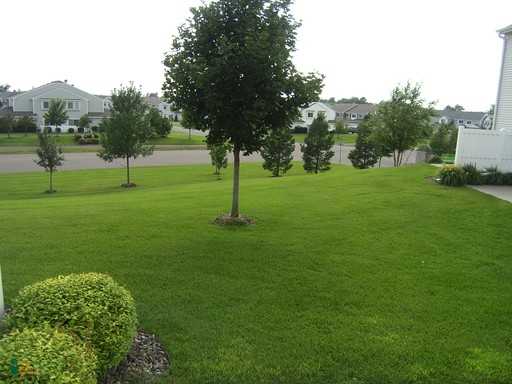 8125 River Rd NE - Photo 2 of 10