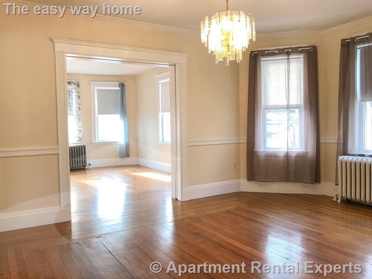 25 Lake St #2 - Photo 2 of 18