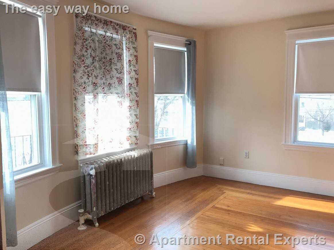 25 Lake St #2 - Photo 7 of 18
