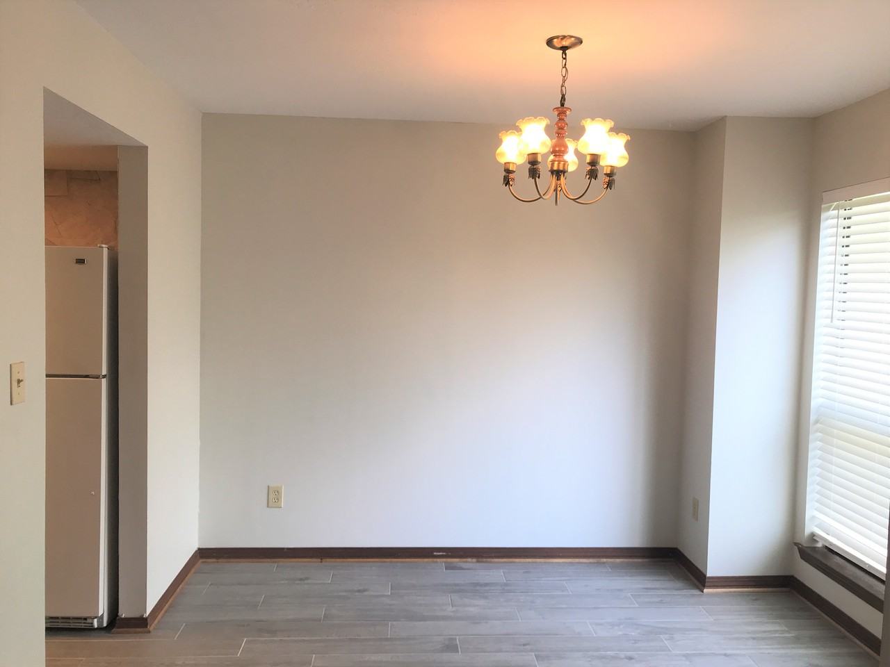 2919 Glenn Dr - Photo 3 of 9