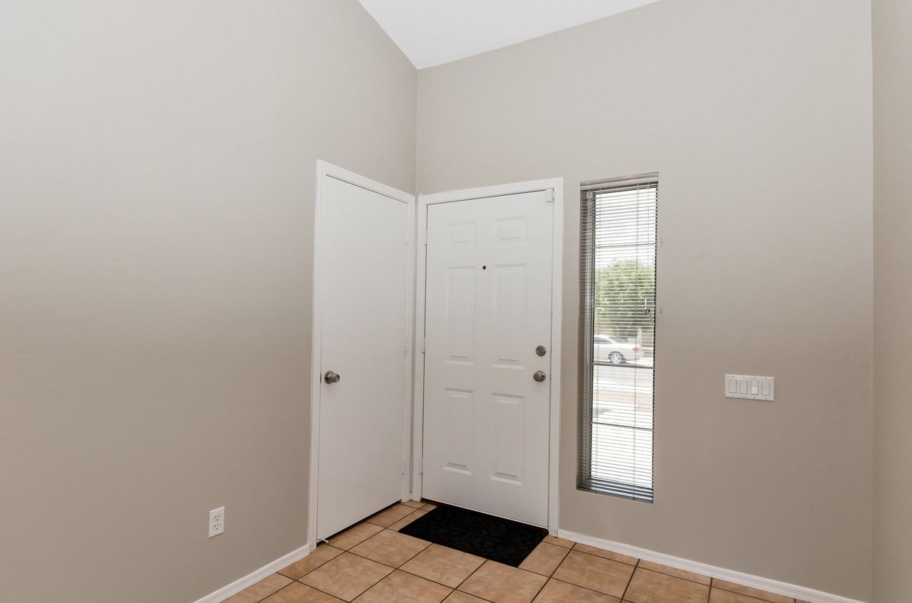 9971 E Paseo San Bernardo - Photo 7 of 30