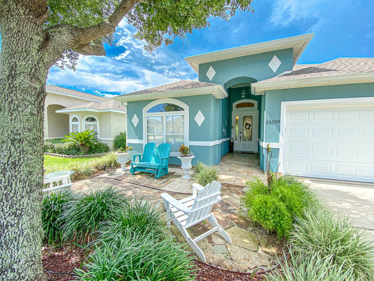 25209 Windward Pl - Photo 2 of 25