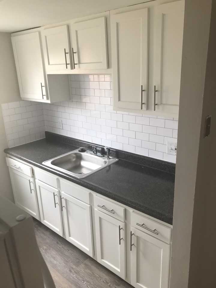 1648 Smith Rd - Photo 6 of 30