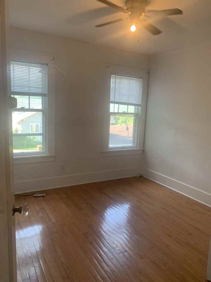 1626 West Ayres Avenue - Photo 6 of 31