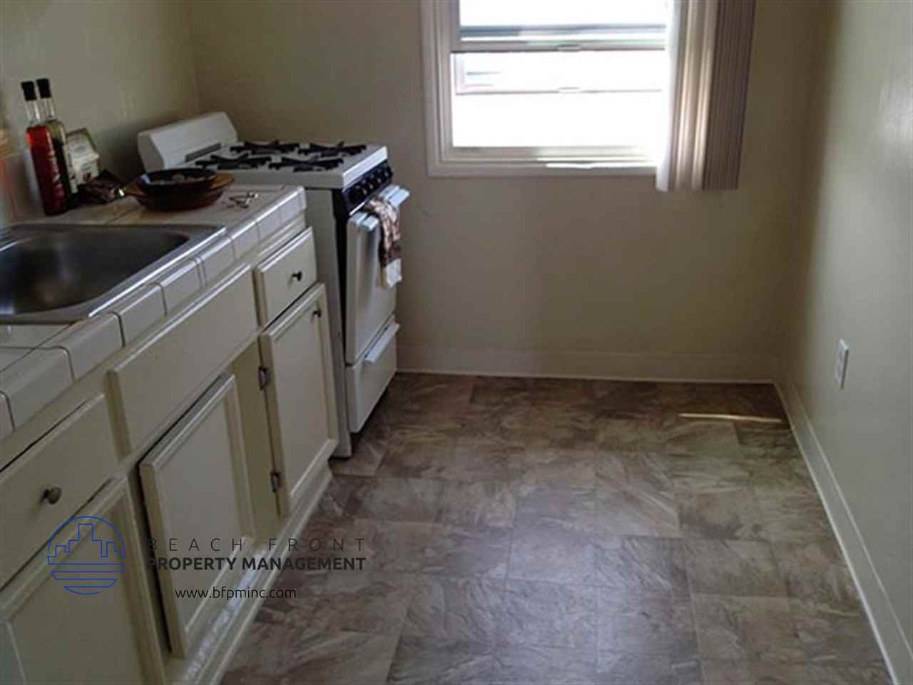 10600 S. Inglewood Blvd. - Photo 3 of 10